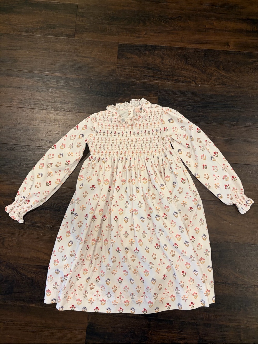 Smockingbird Girls Dress Size 8 White Floral Smocked Long Sleeve